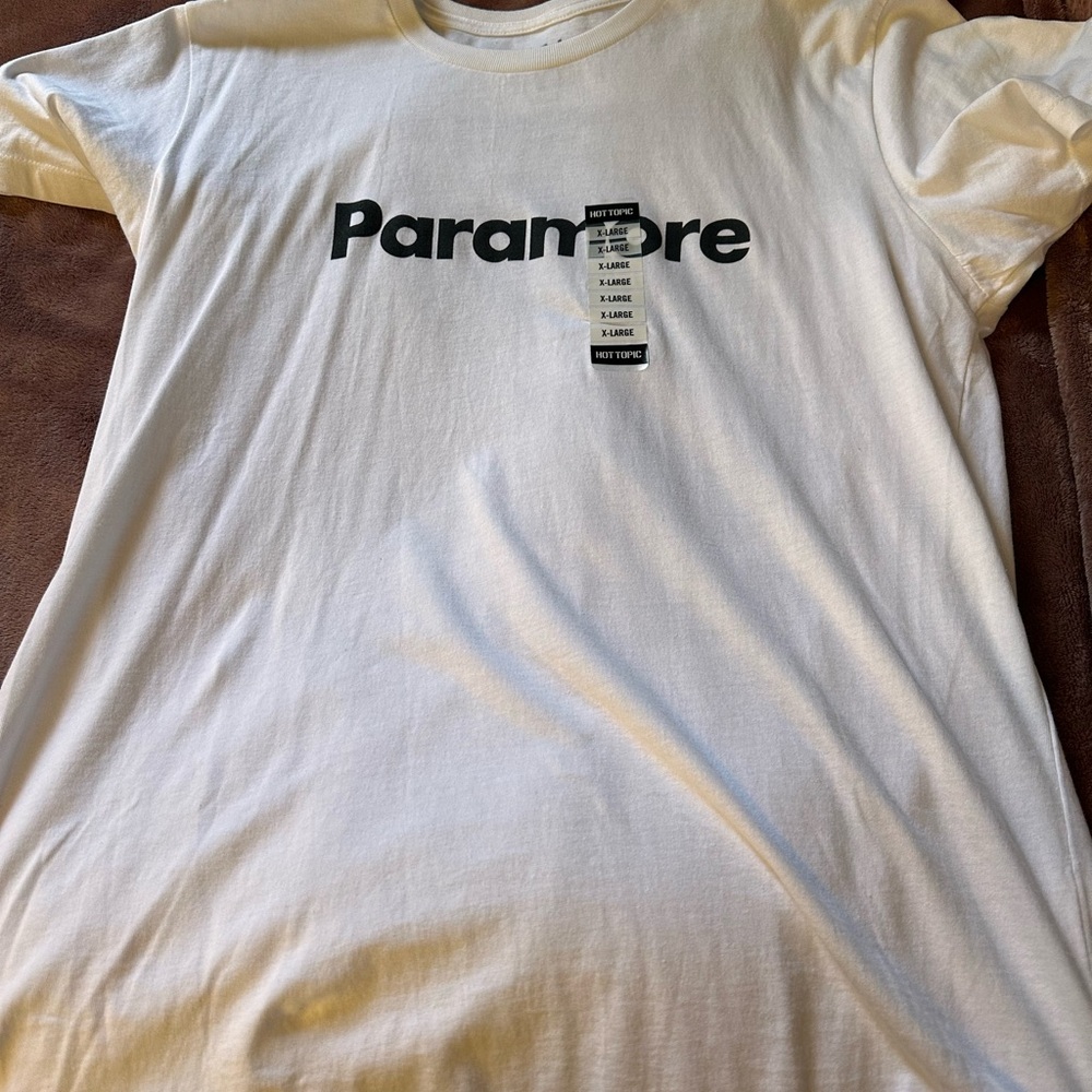 Paramore Band Tee NWOT